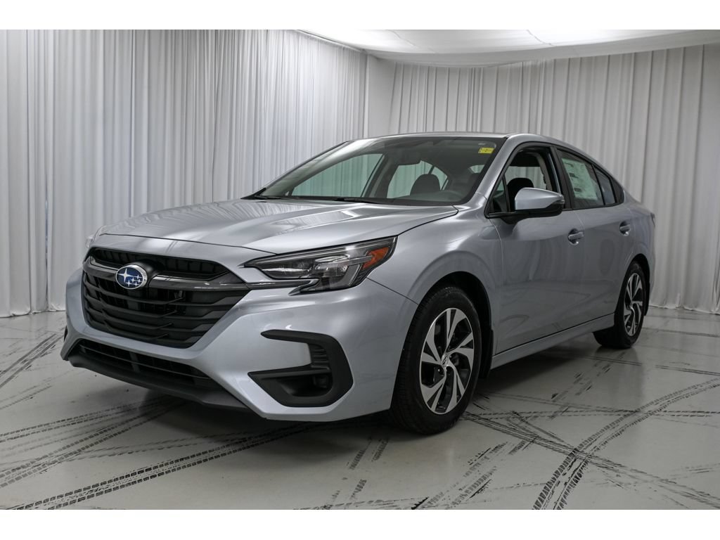 Used 2025 Subaru Legacy Premium AWD/4WD image 4