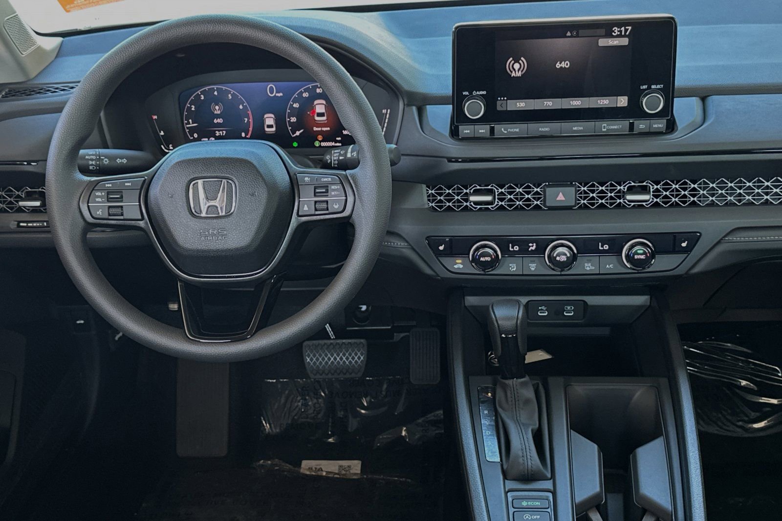 Used 2025 Honda Accord SE image 16