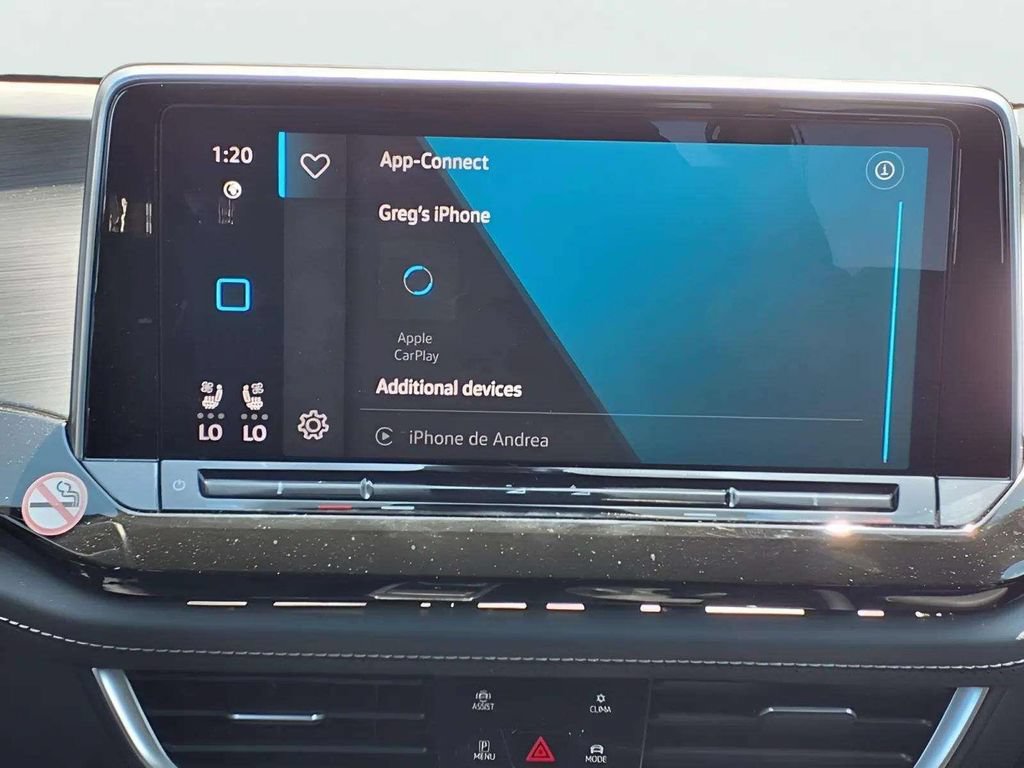 Used 2026 Volkswagen Atlas Cross Sport SE FWD image 13