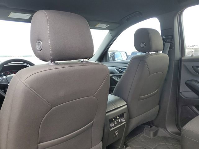 Used 2023 Chevrolet Traverse LT image 25