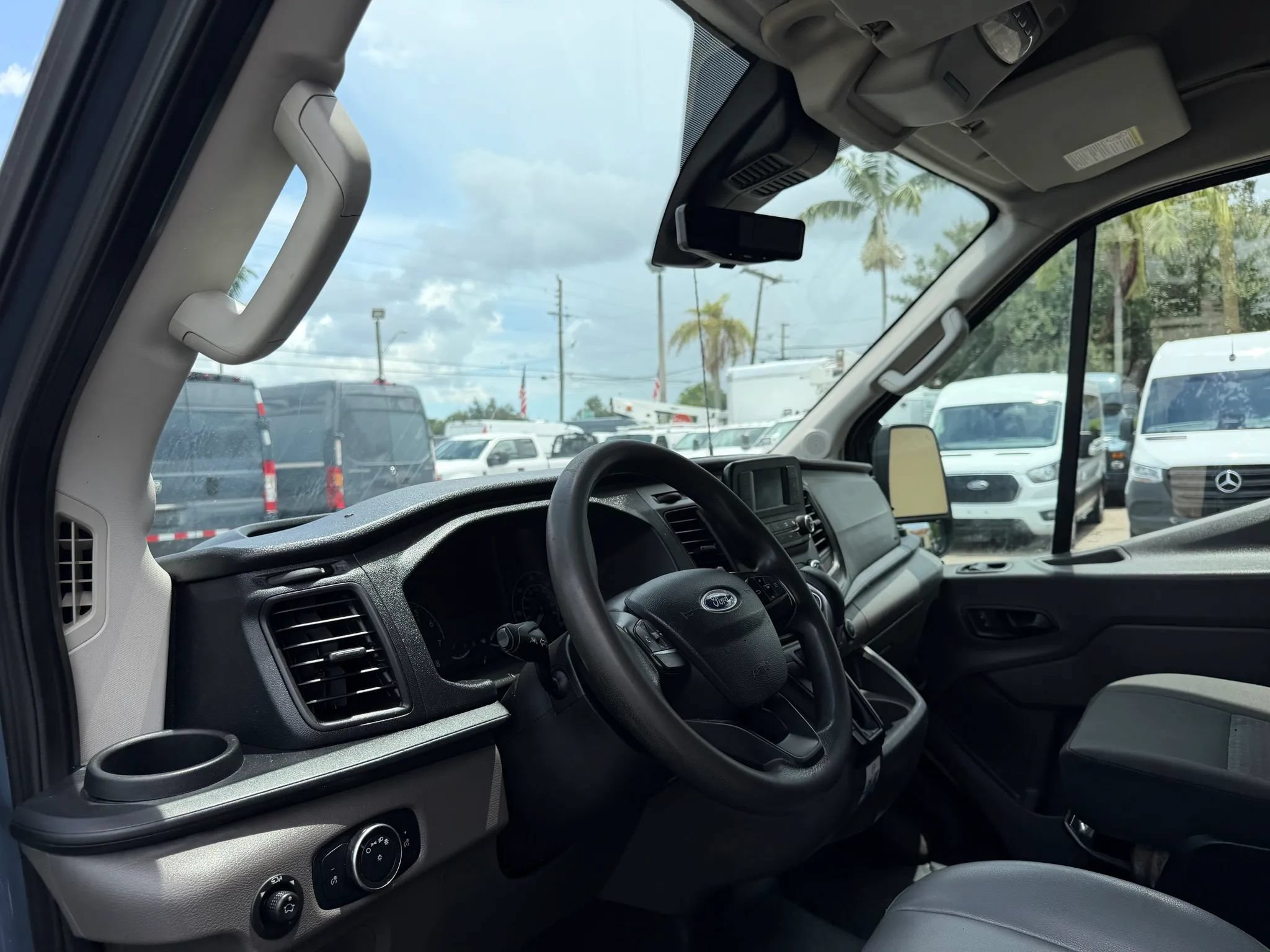 Used 2020 Ford Transit 250 148 High Roof Extended RWD image 11