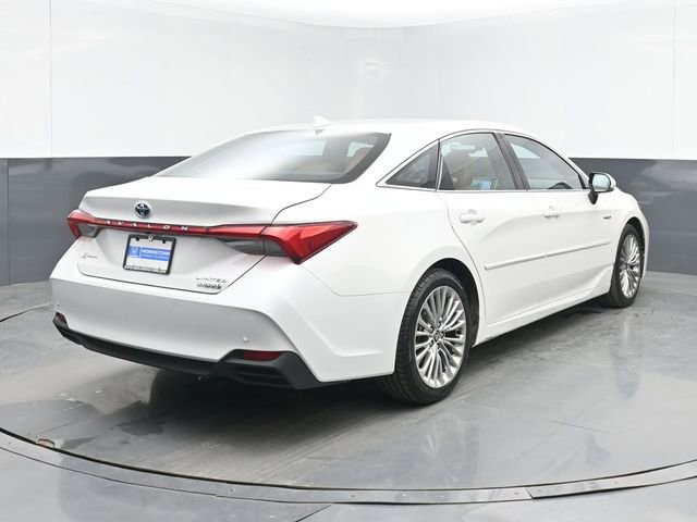 Used 2020 Toyota Avalon Limited w/ Advanced Safety Package FWD image 10