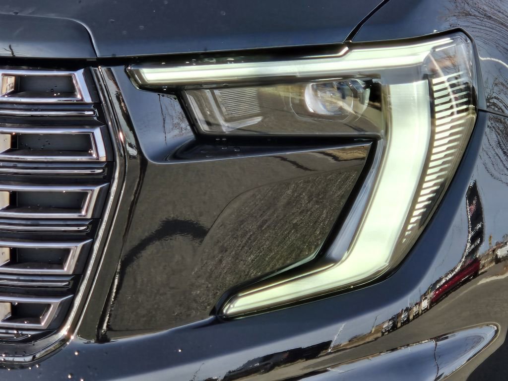 New 2026 GMC Acadia Denali Ultimate w/ LPO, Floor Liner Package AWD/4WD image 41