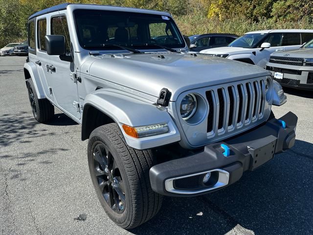 Used 2023 Jeep Wrangler Unlimited Sahara image 7