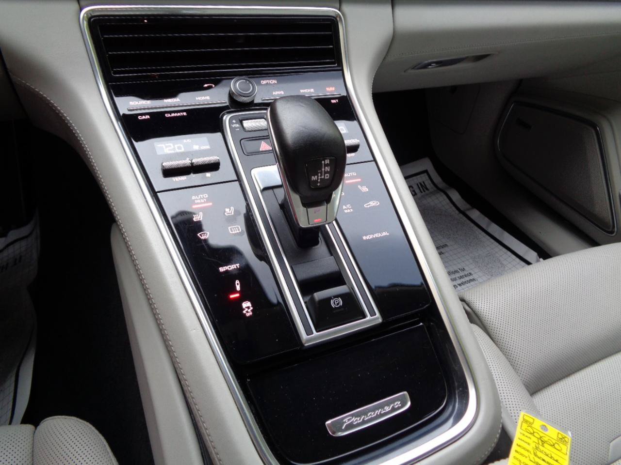 Used 2018 Porsche Panamera 4S Executive AWD/4WD image 12