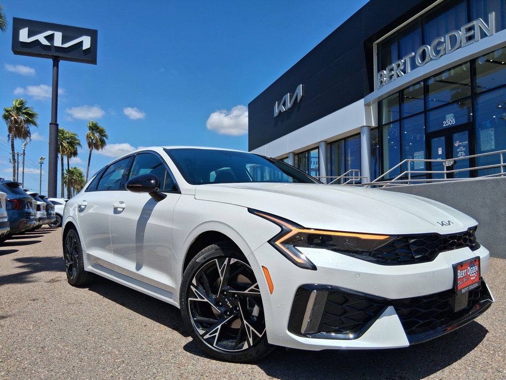 New 2026 Kia K5 GT-Line image 1