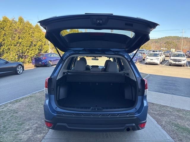 Used 2024 Subaru Forester Premium image 15