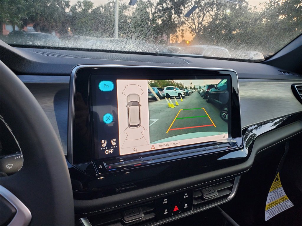 New 2026 Volkswagen Atlas Cross Sport SE image 11