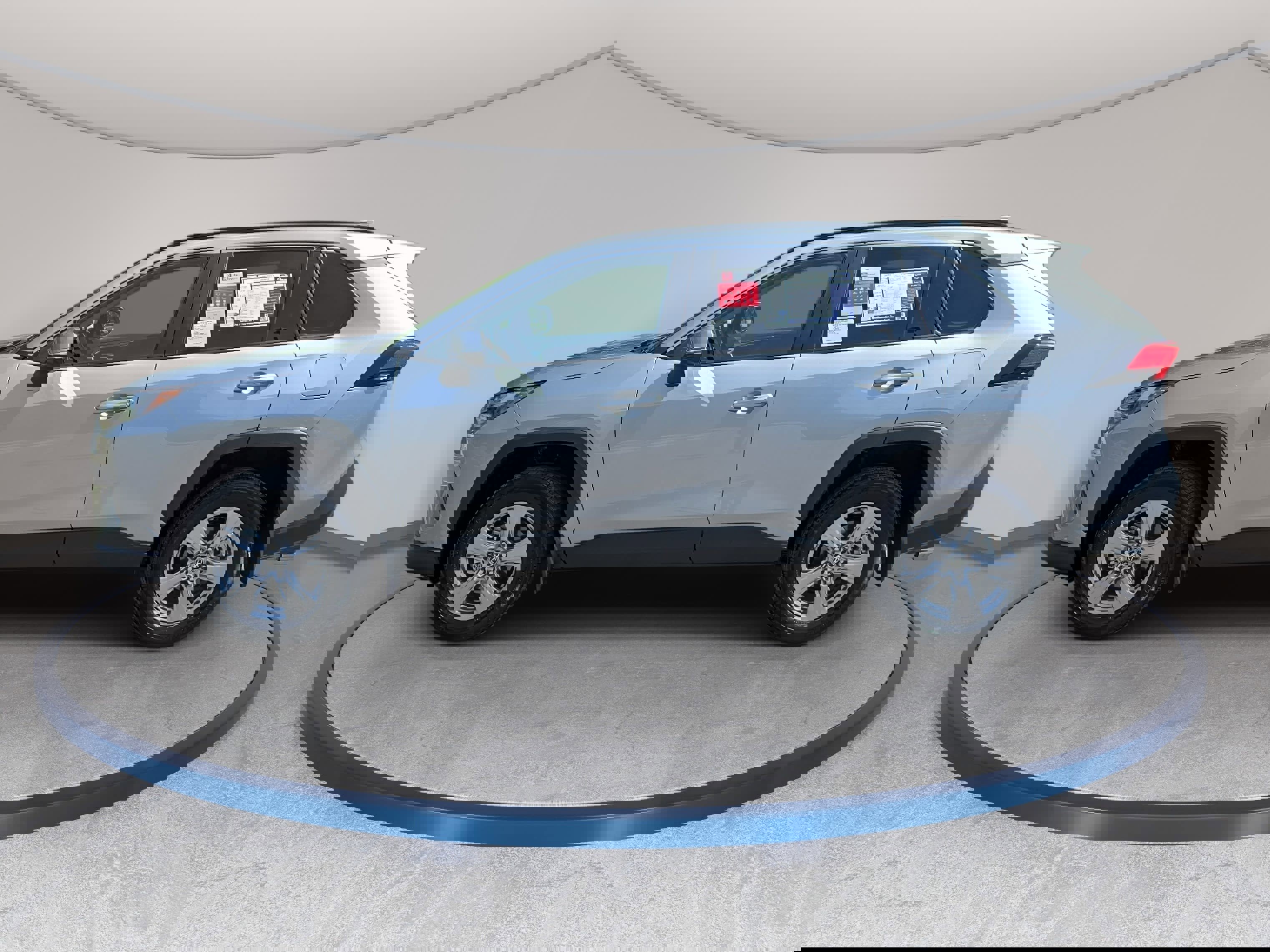 Used 2025 Toyota RAV4 XLE w/ Convenience Package image 8