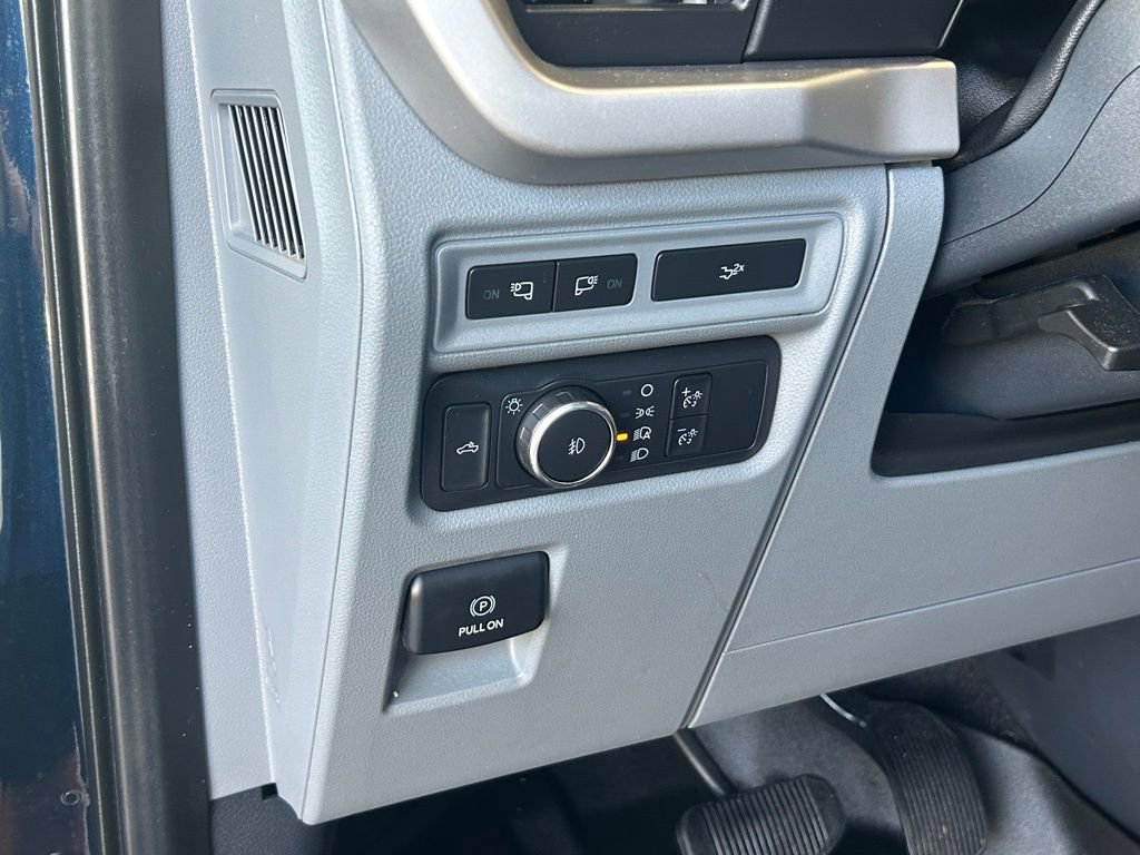 Used 2022 Ford F150 XLT w/ Equipment Group 302A High image 36