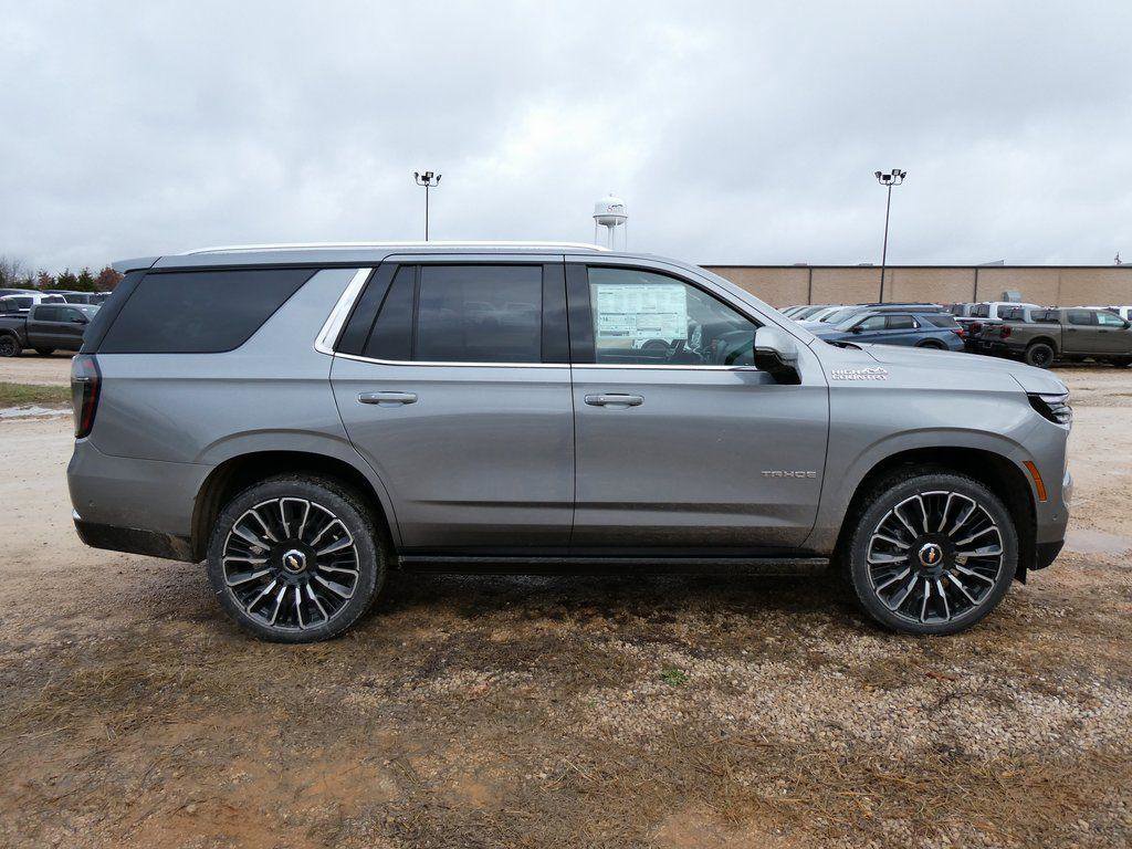 New 2026 Chevrolet Tahoe High Country image 3