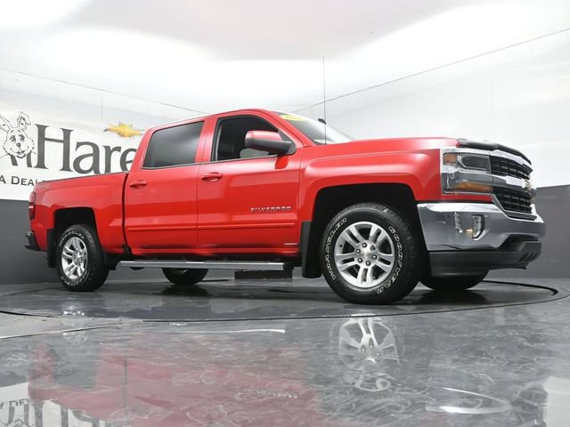 Used 2017 Chevrolet Silverado 1500 LT w/ All Star Edition AWD/4WD image 2