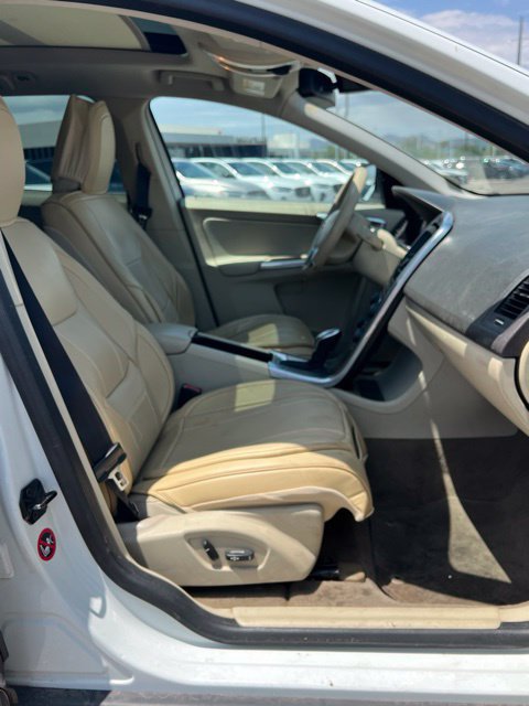 Used 2013 Volvo XC60 T6 AWD/4WD image 33
