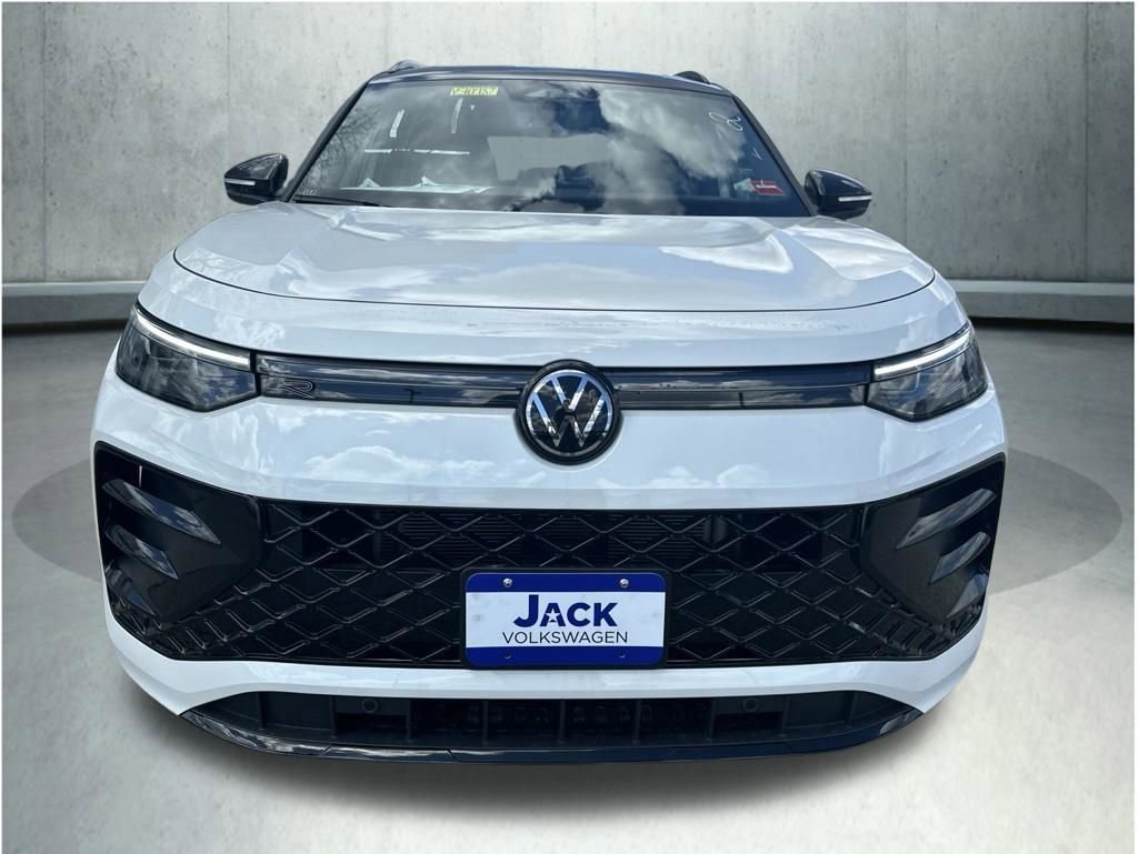 New 2026 Volkswagen Tiguan SE R-Line AWD/4WD image 8