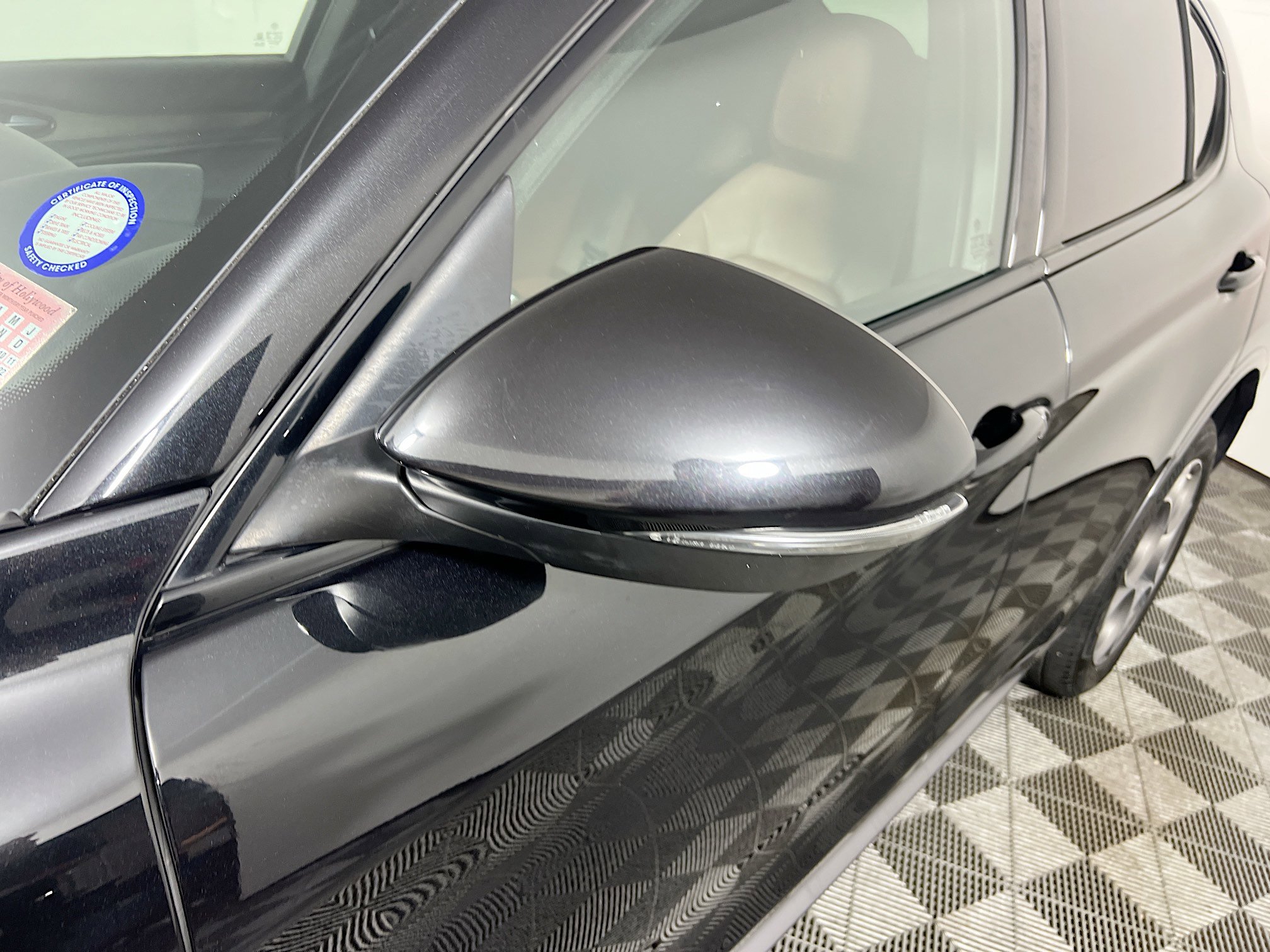 Used 2022 Alfa Romeo Stelvio Ti image 12