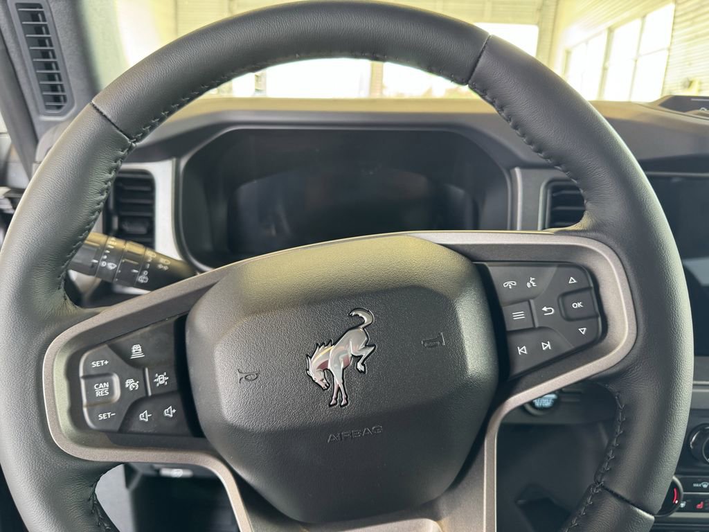 New 2025 Ford Bronco Badlands image 17
