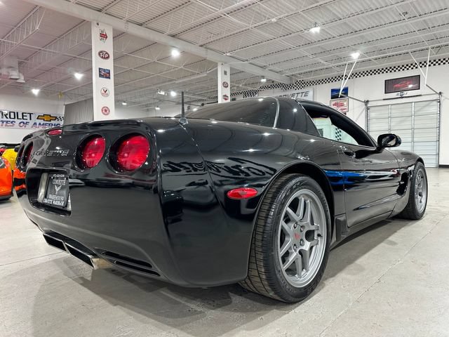 Used 2004 Chevrolet Corvette Z06 w/ Memory Package RWD image 3