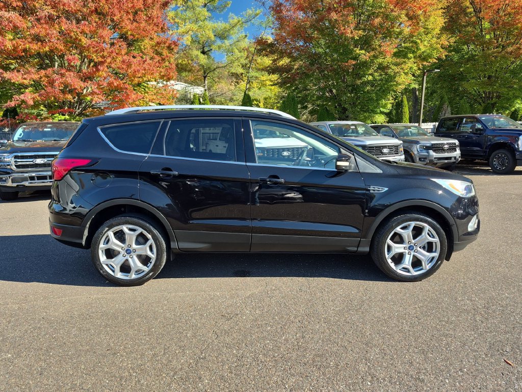 Certified 2019 Ford Escape Titanium AWD/4WD image 15