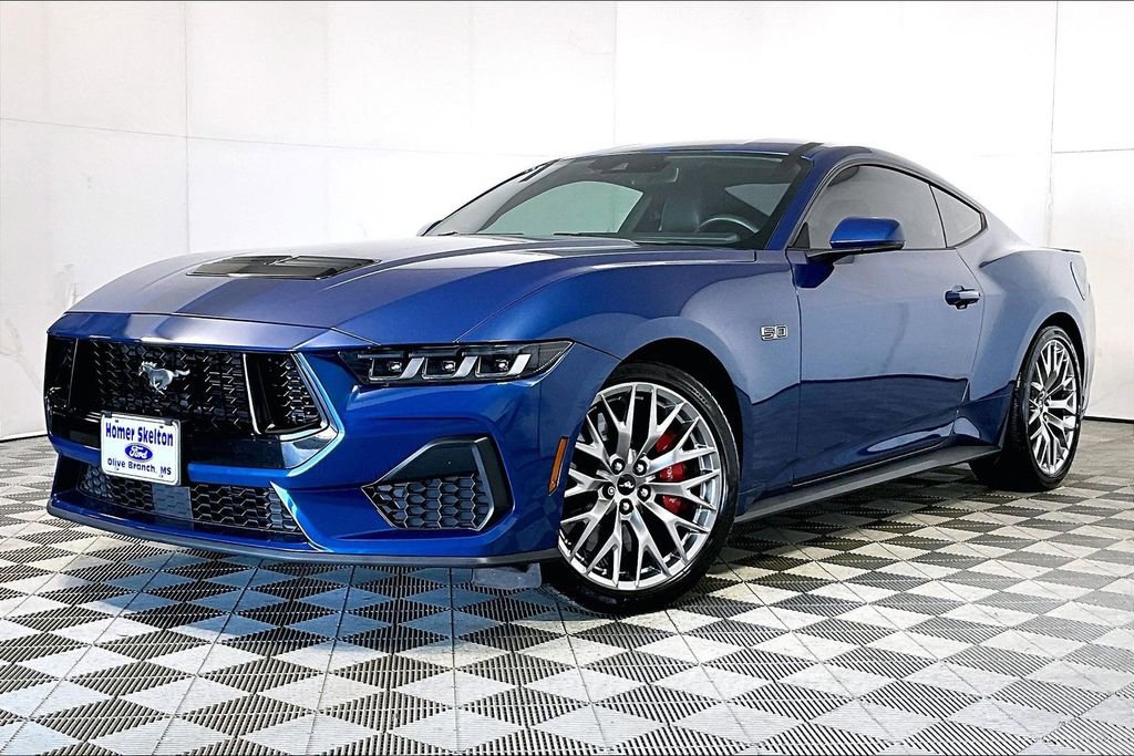 Used 2024 Ford Mustang GT Premium image 2