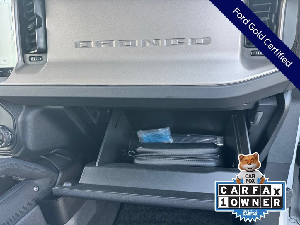 Certified 2025 Ford Bronco Outer Banks w/ Sasquatch Package AWD/4WD image 21