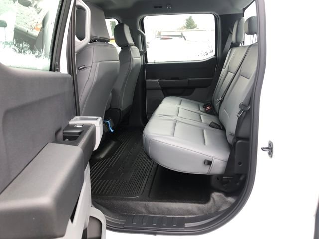New 2026 Ford F250 XL w/ XL Chrome Package image 22