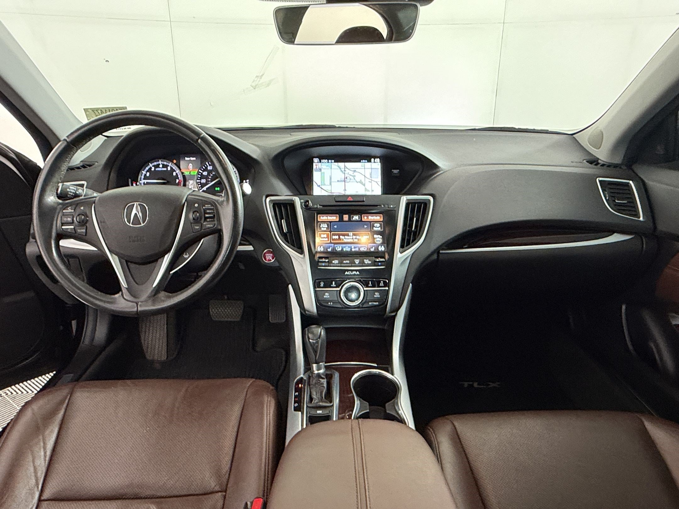 Used 2015 Acura TLX w/ Technology Package FWD image 16