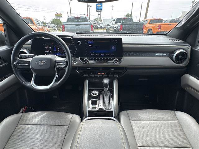 Used 2024 Chevrolet Colorado ZR2 w/ ZR2 Convenience Package III AWD/4WD image 16