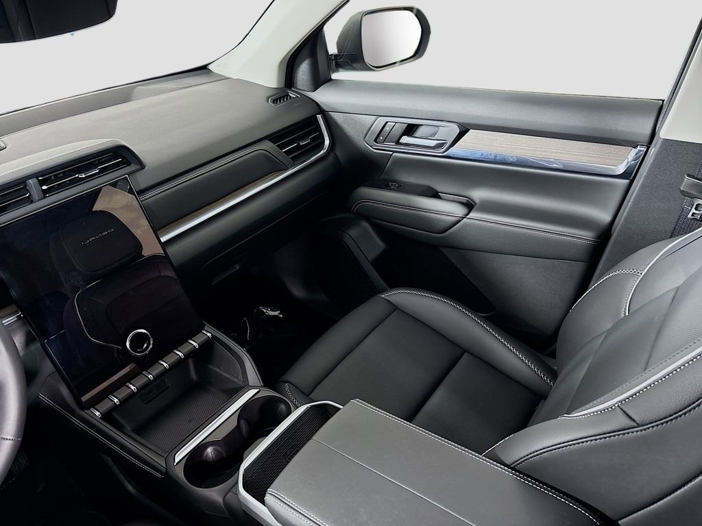 New 2026 GMC Terrain Denali w/ LPO, Floor Liner Package image 22