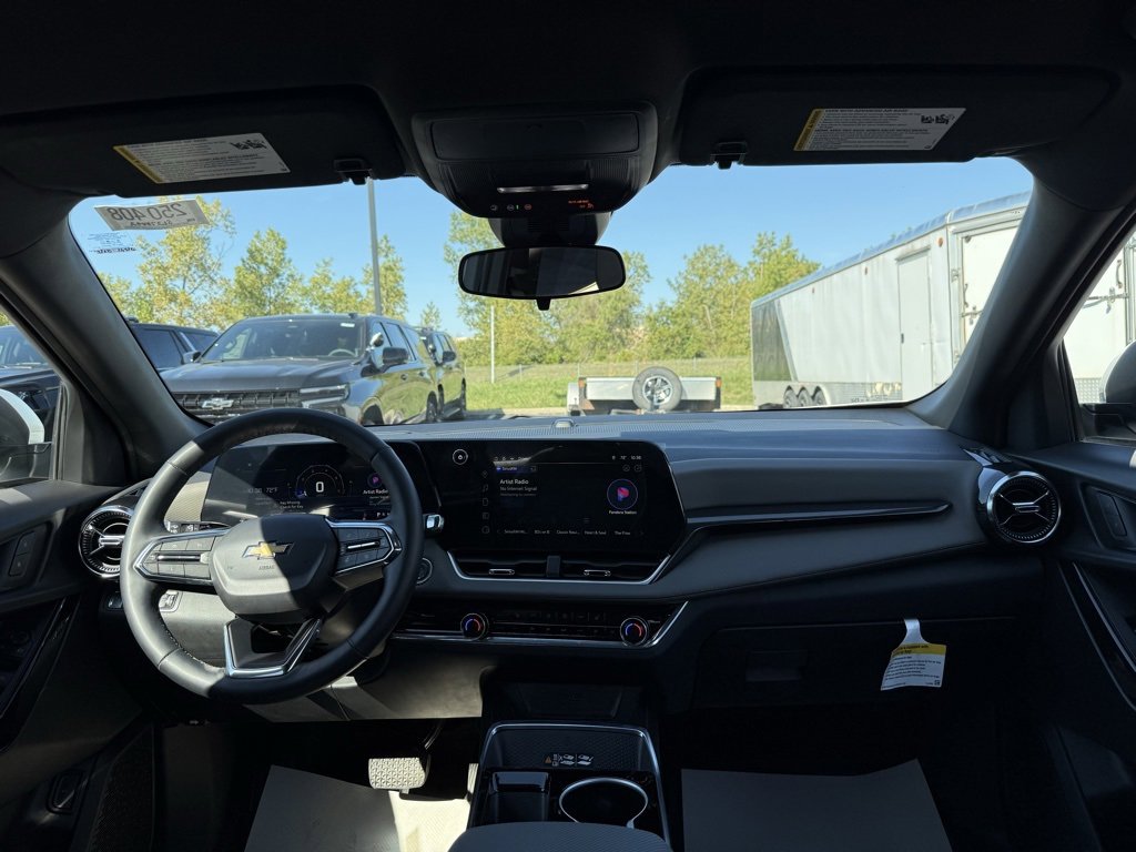 New 2025 Chevrolet Equinox LT w/ Convenience Package II image 20