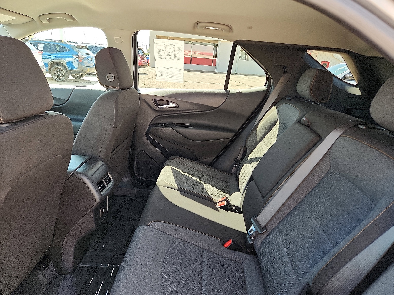 Used 2024 Chevrolet Equinox LT image 9