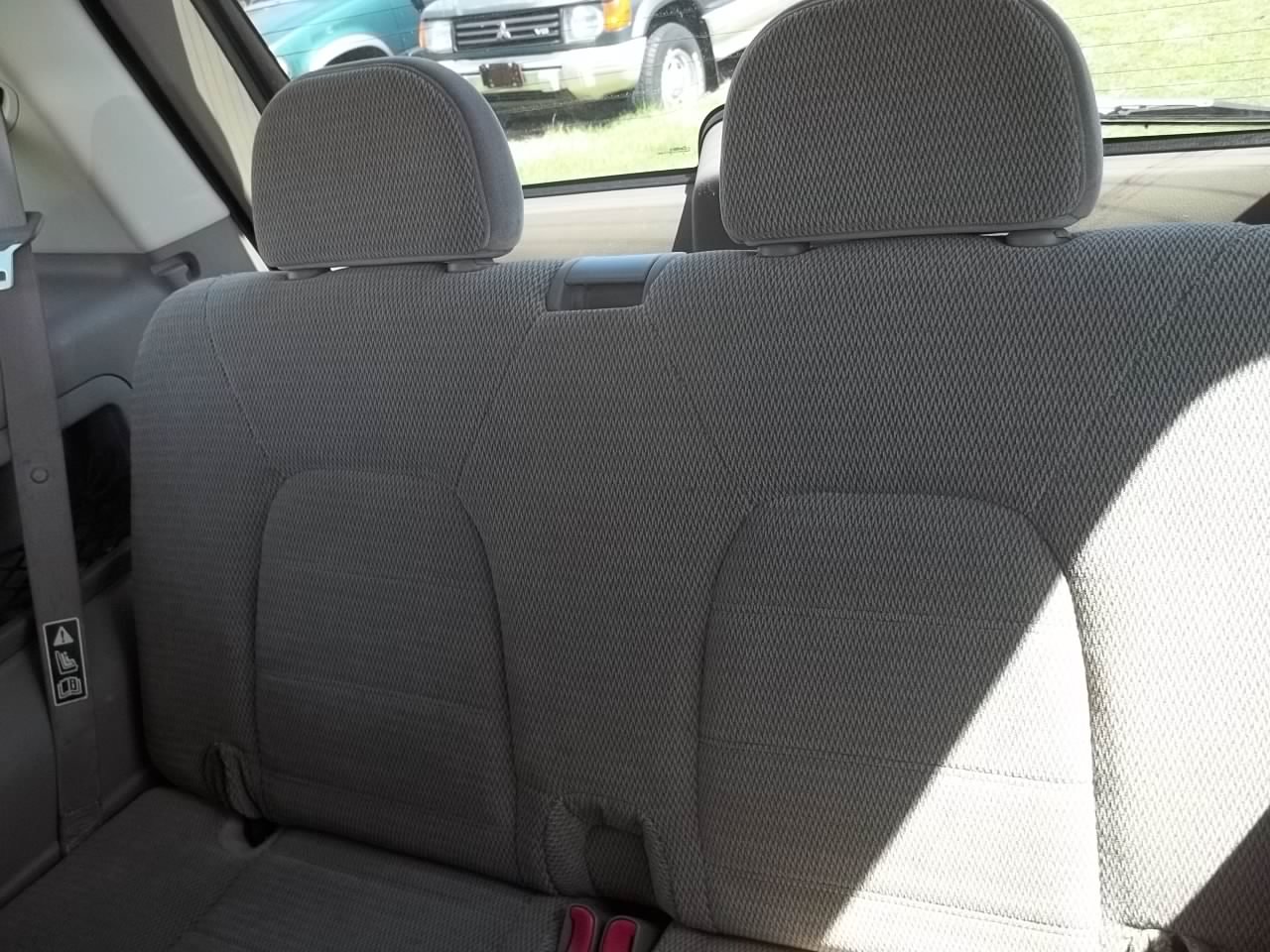 Used 2002 Ford Explorer XLT AWD/4WD image 14