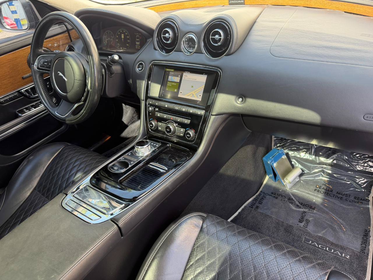 Used 2016 Jaguar XJ L Supercharged RWD image 50
