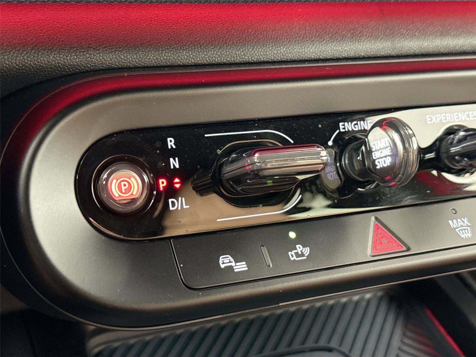 Used 2025 MINI Cooper Countryman S w/ Comfort Package Max image 27