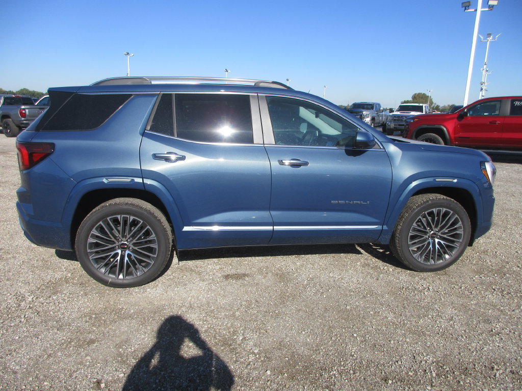 New 2027 GMC Terrain Denali AWD/4WD image 3