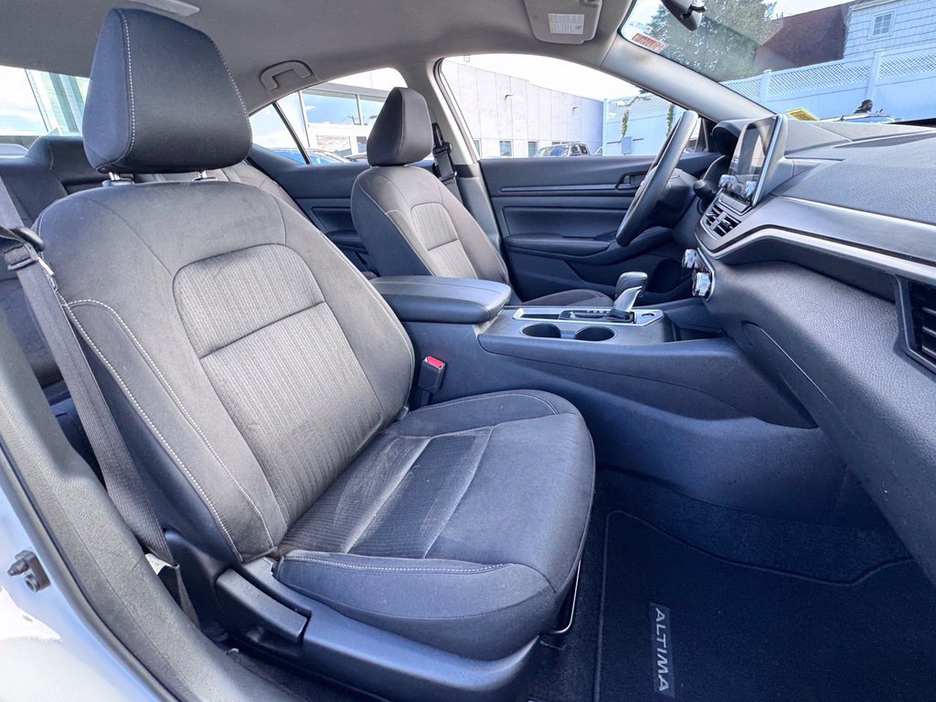 Used 2026 Nissan Altima 2.5 SV FWD image 19