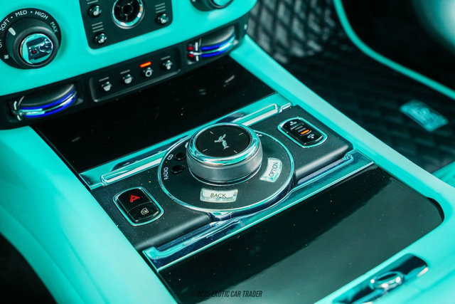 Used 2017 Rolls-Royce Wraith image 29