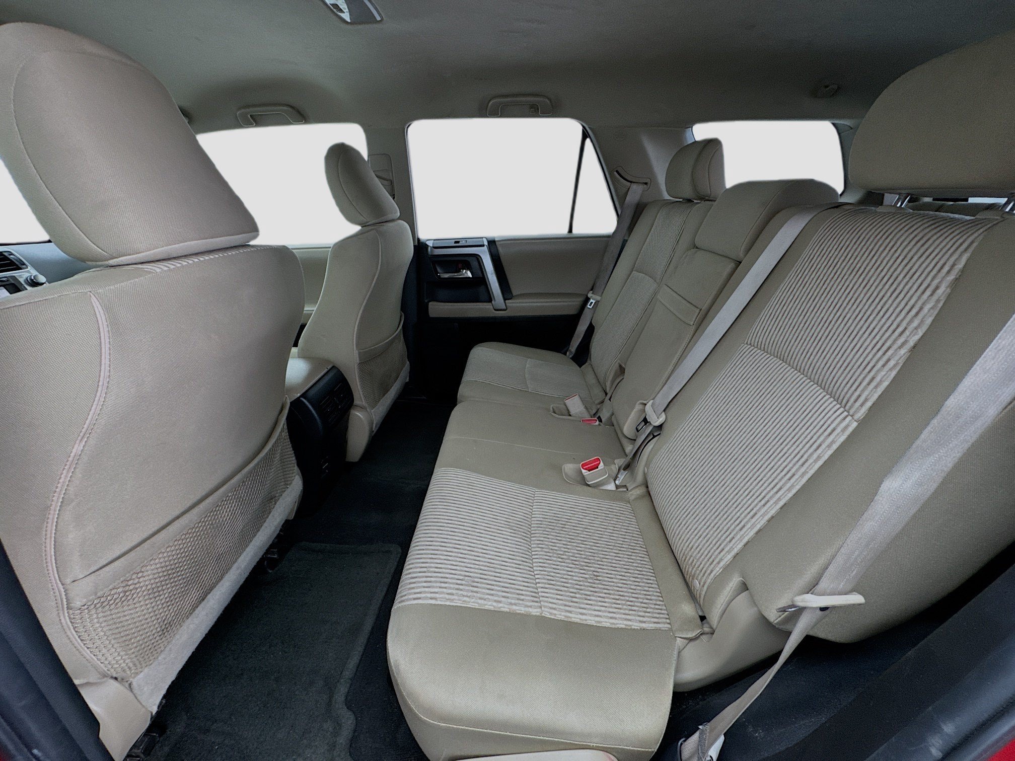 Used 2017 Toyota 4Runner SR5 AWD/4WD image 15