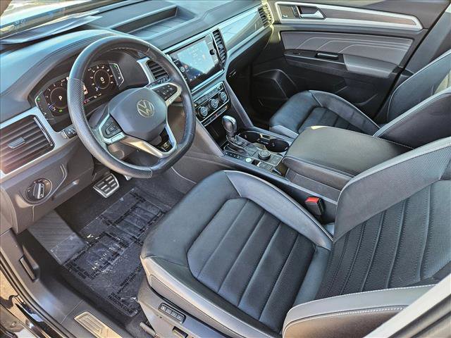 Used 2023 Volkswagen Atlas SEL Premium image 14
