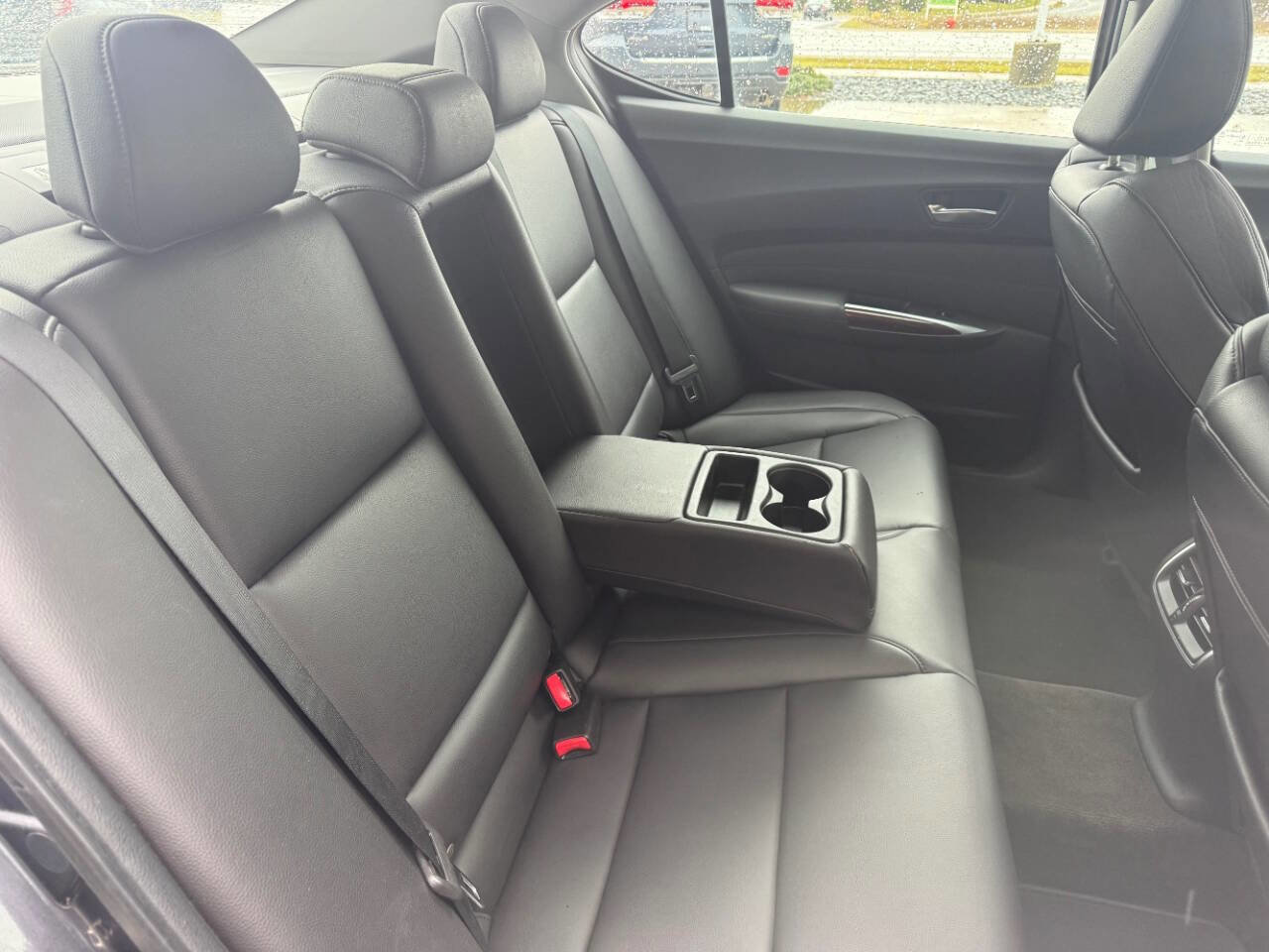 Used 2017 Acura TLX image 21