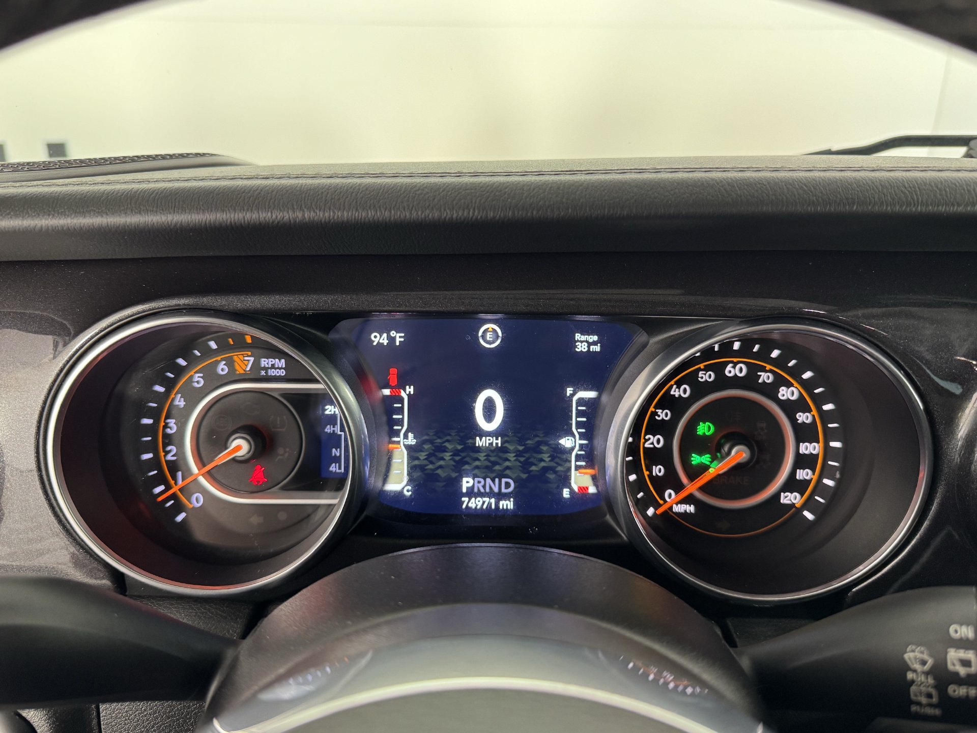 Used 2020 Jeep Wrangler Unlimited Sahara AWD/4WD image 24