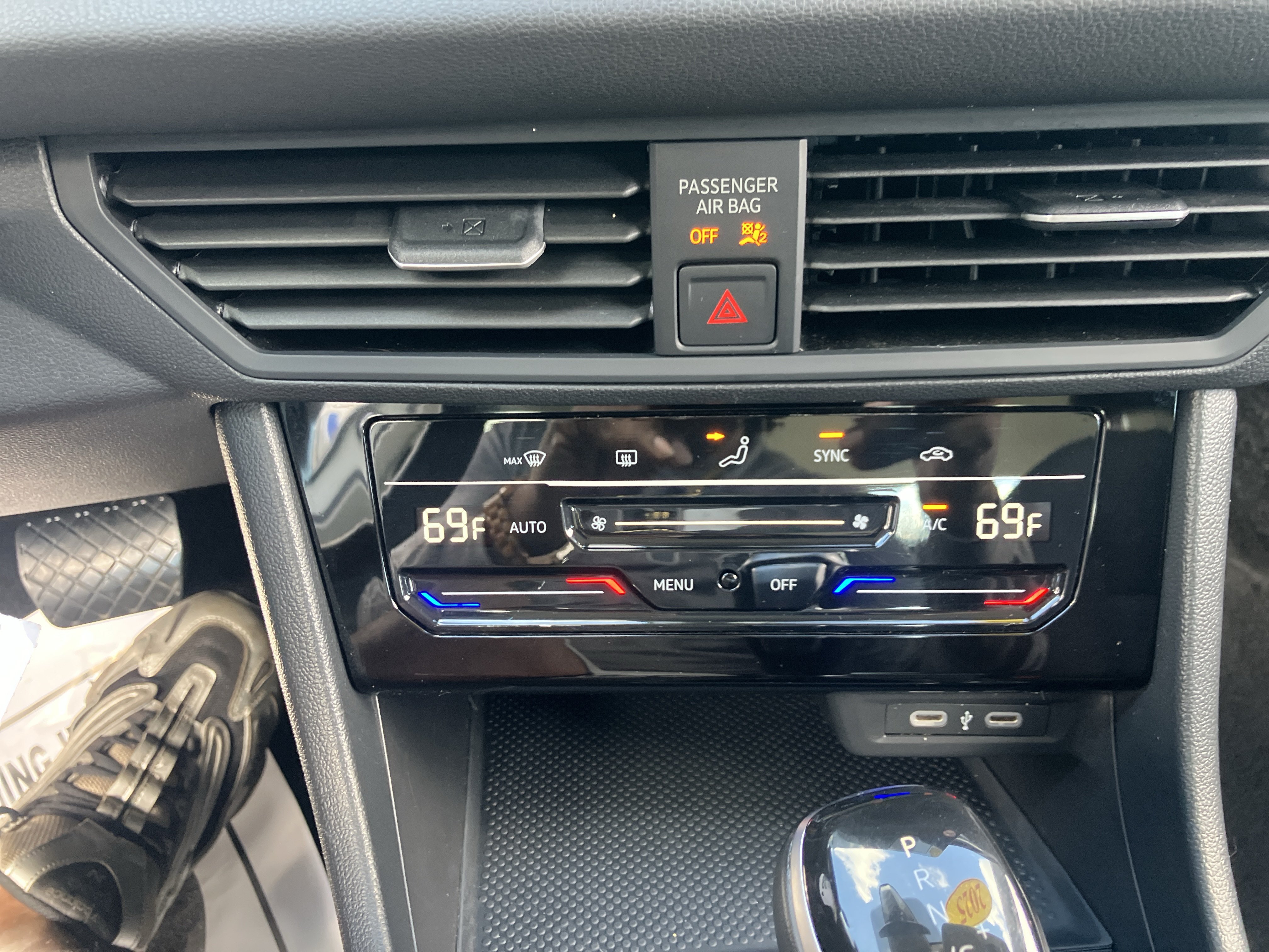 Used 2025 Volkswagen Jetta S FWD image 25