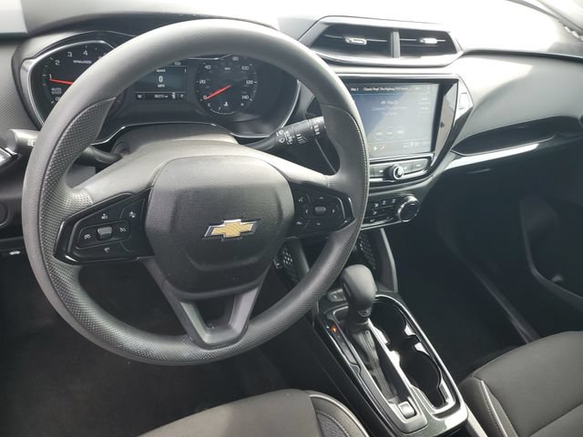 Certified 2021 Chevrolet TrailBlazer LT w/ Convenience Package FWD image 17