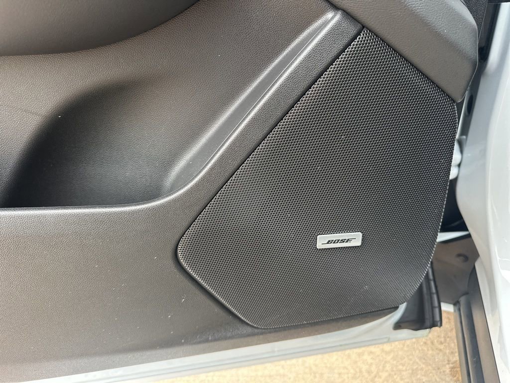 Certified 2025 Cadillac XT6 Sport w/ Technology Package image 15