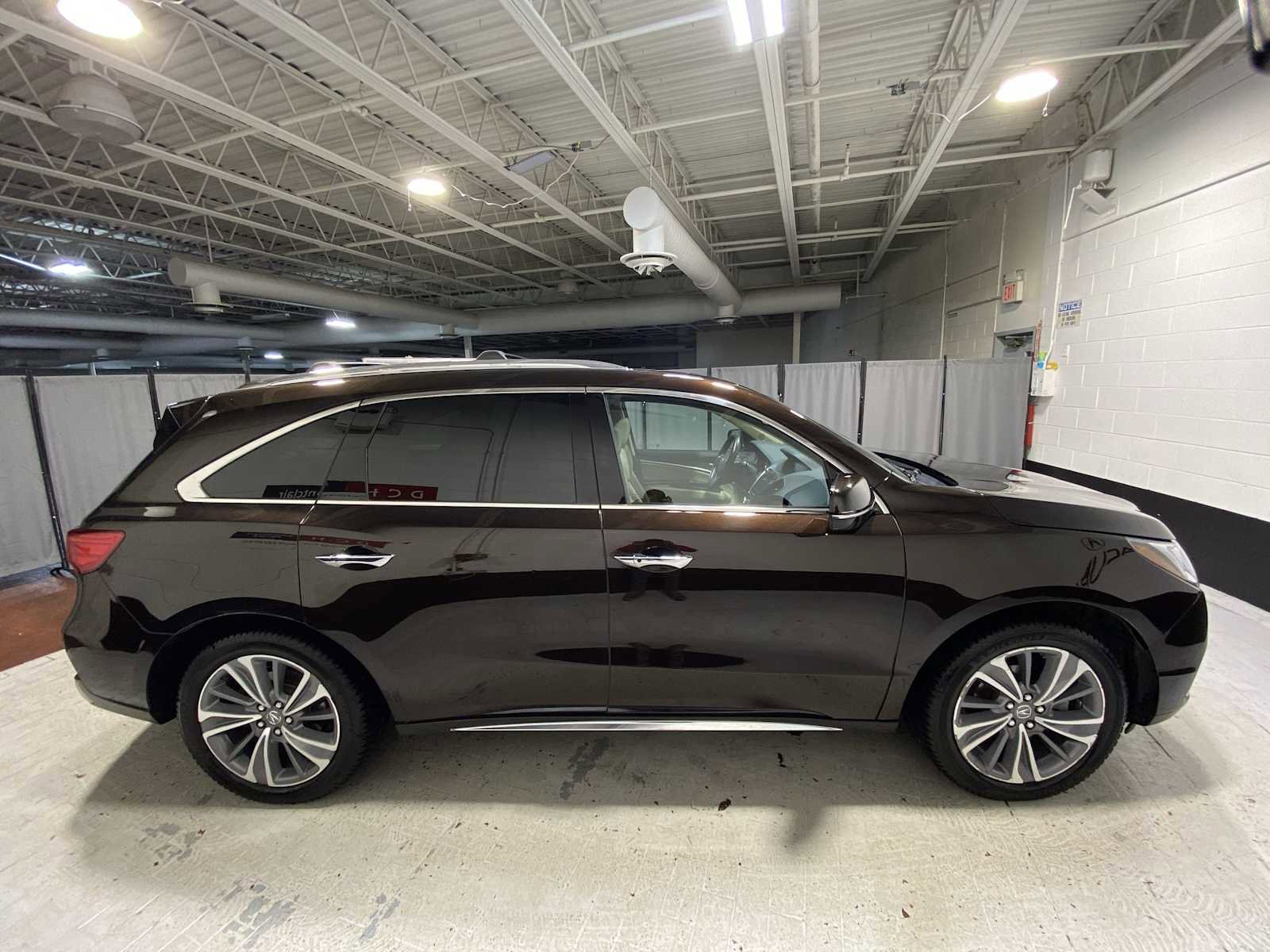 Used 2018 Acura MDX SH-AWD w/ Technology Package image 27
