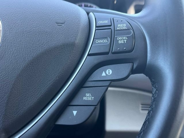 Used 2018 Acura ILX FWD image 12