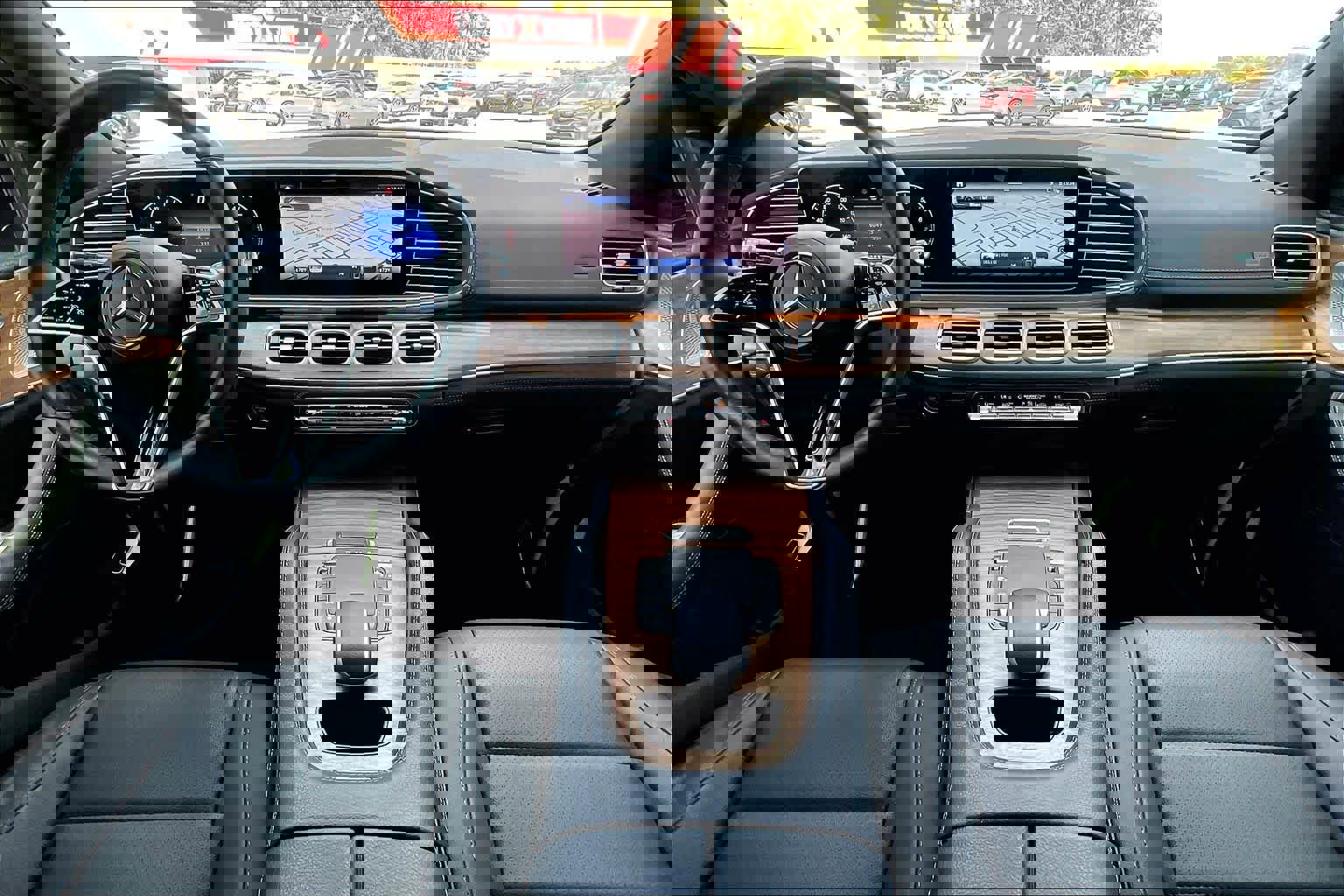 Used 2024 Mercedes-Benz GLE 350 4MATIC image 16