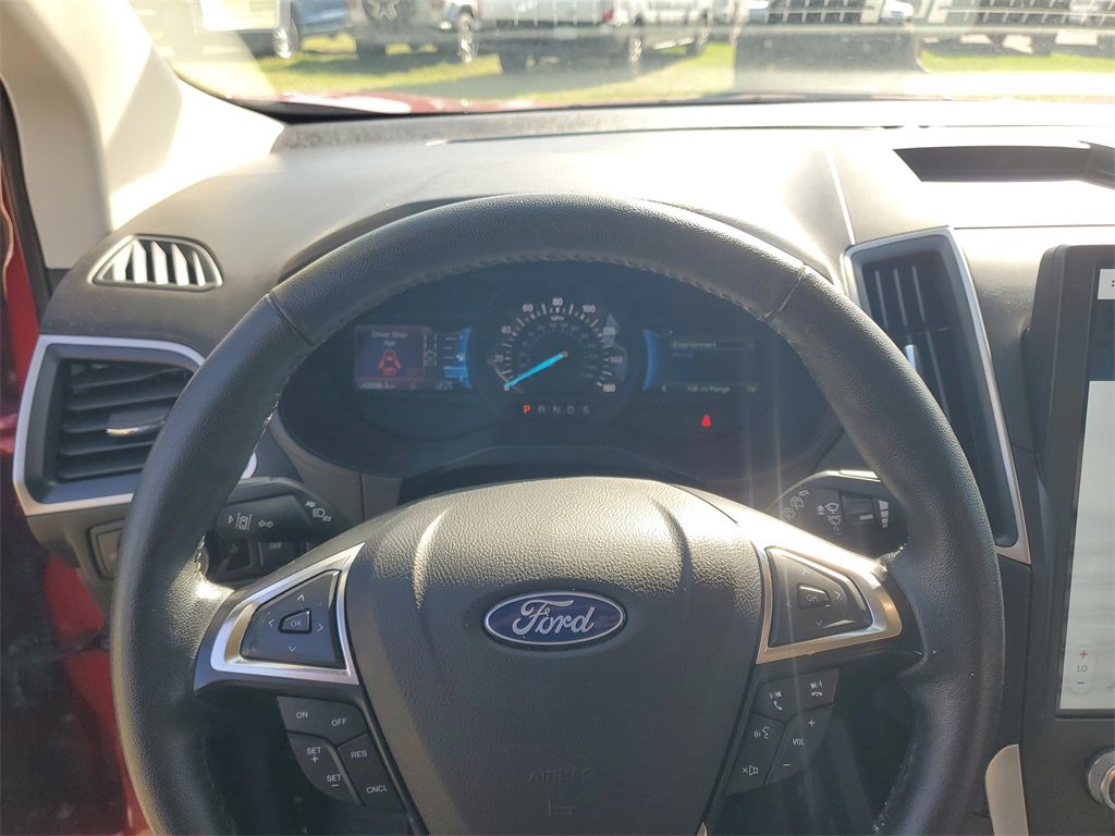 Used 2024 Ford Edge SEL image 19