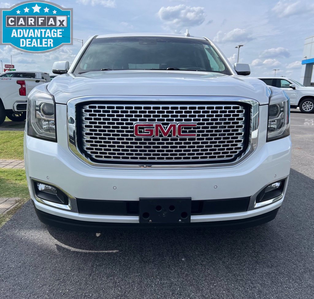 Certified 2017 GMC Yukon Denali w/ Open Road Package AWD/4WD image 3