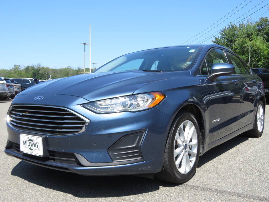Used 2019 Ford Fusion SE