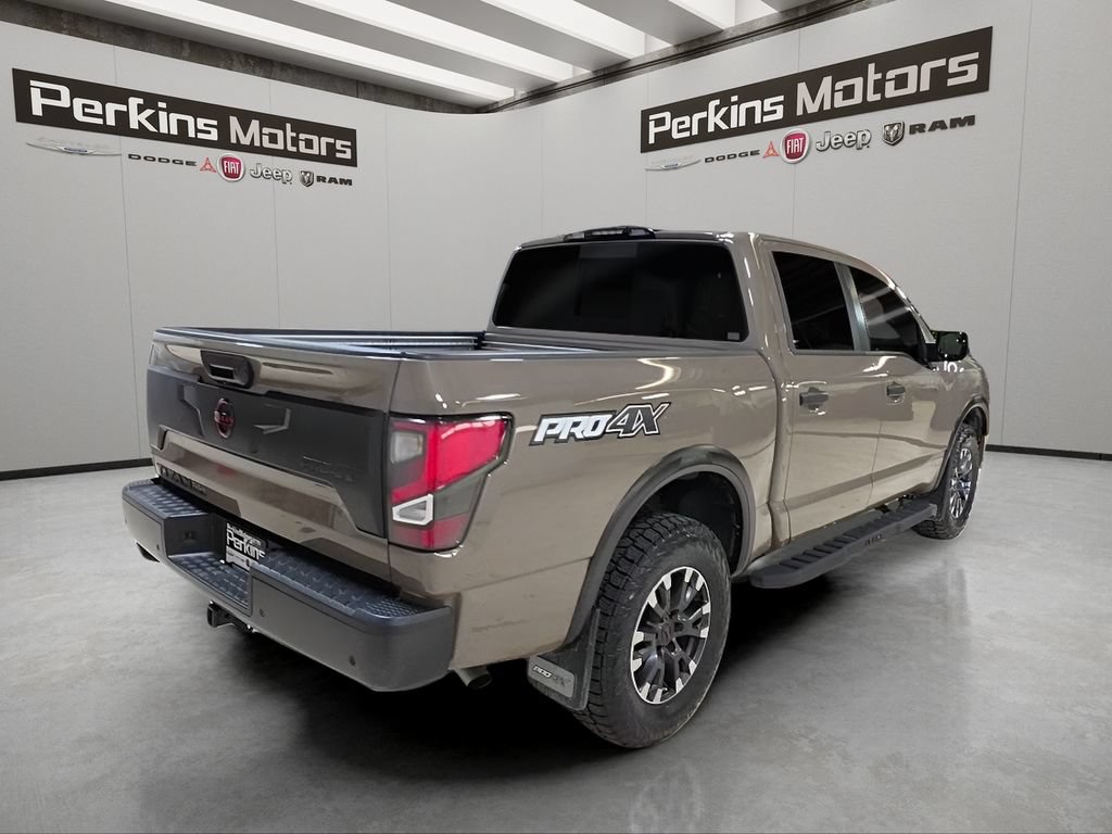 Used 2024 Nissan Titan PRO-4X w/ Pro-4x Convenience Package AWD/4WD image 5